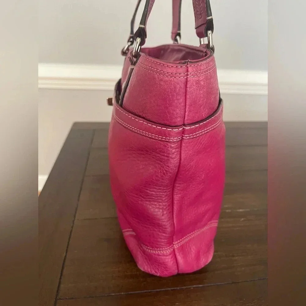 Coach turn lock tote bag